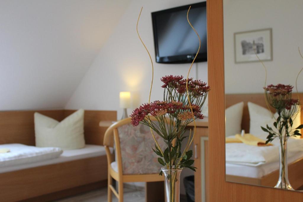 Lindenhof Hotel Thiendorf Bagian luar foto